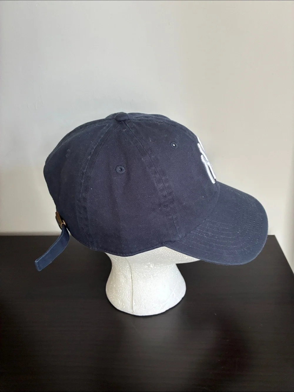 '47 Brand NY Yankees Baseball Cap White Logo and heart